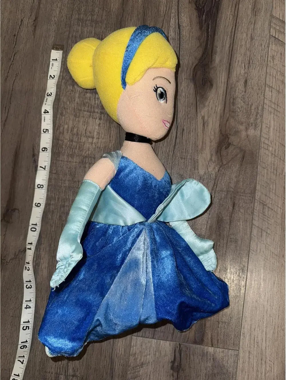 Disney Princess‎ Cinderella Sitting 13